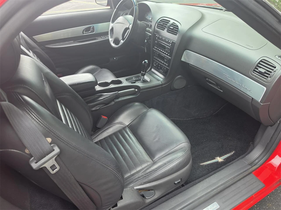 2002 Ford Thunderbird 11th Gen - Image 25 of 31