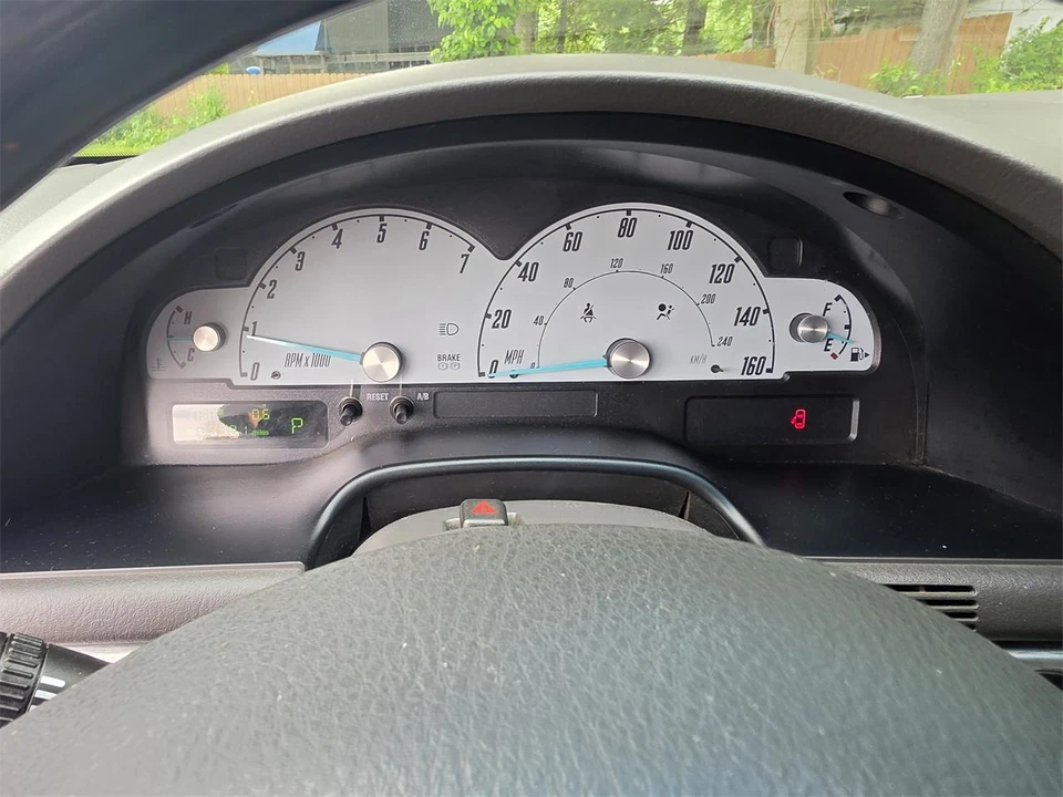 2002 Ford Thunderbird 11th Gen - Image 31 of 31