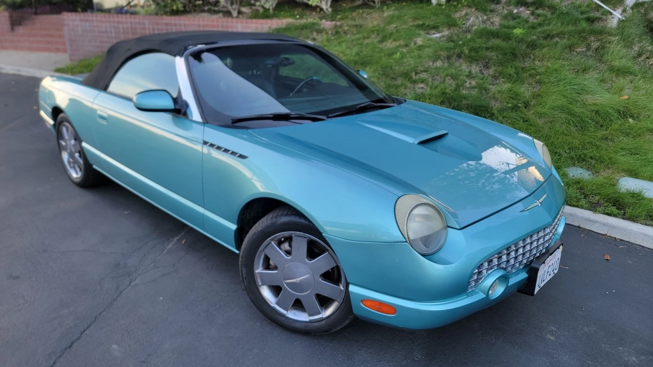 2002 Ford Thunderbird 11th Gen - Image 2 of 21