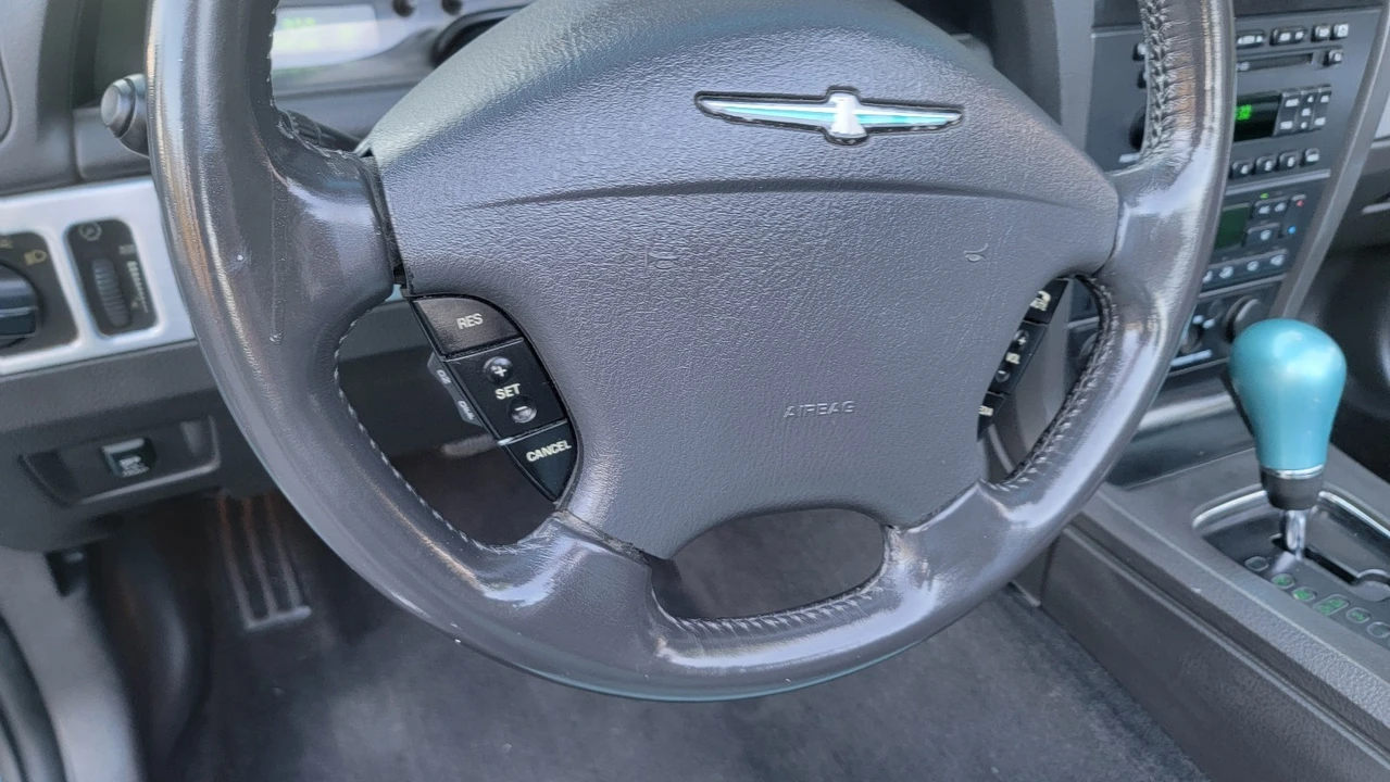 2002 Ford Thunderbird 11th Gen - Image 19 of 21