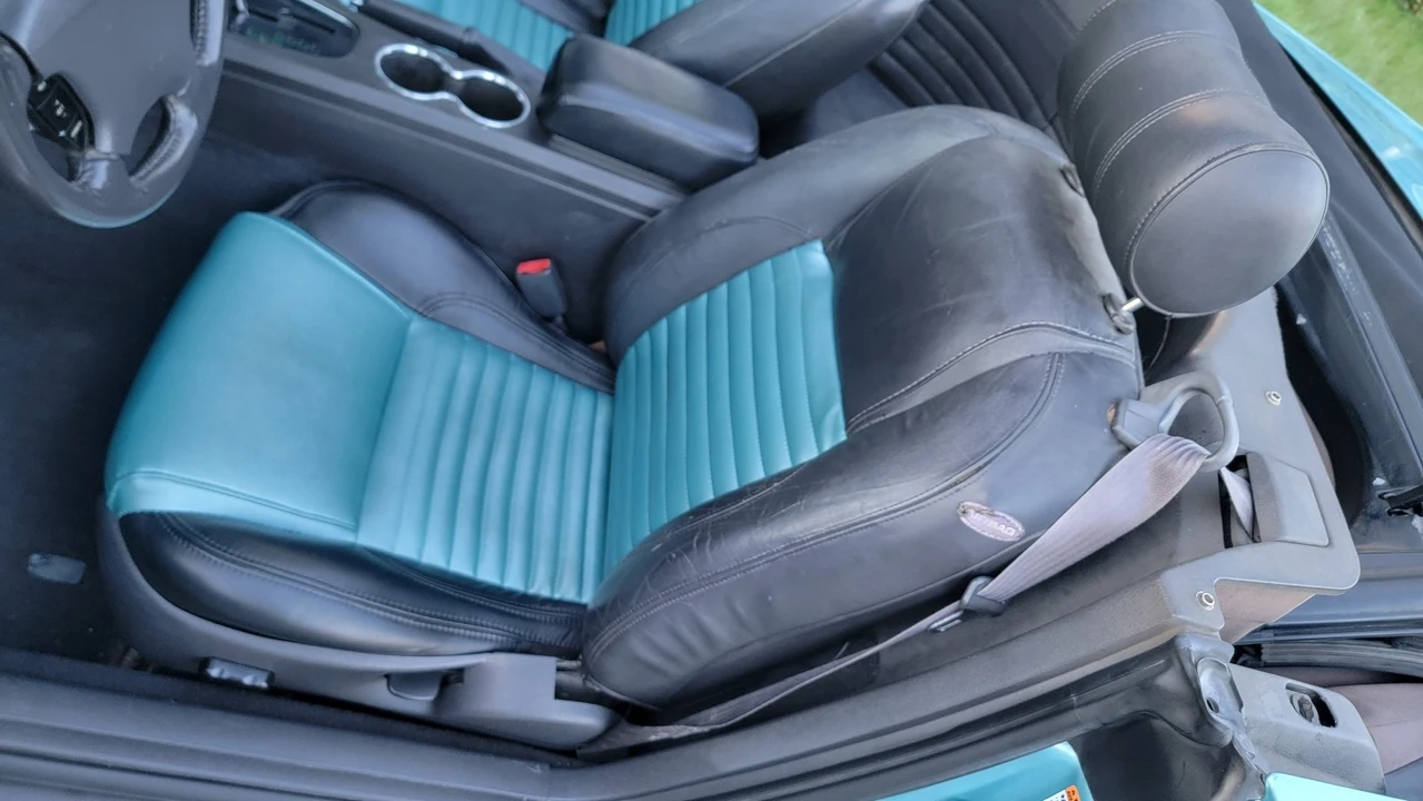 2002 Ford Thunderbird 11th Gen - Image 14 of 21