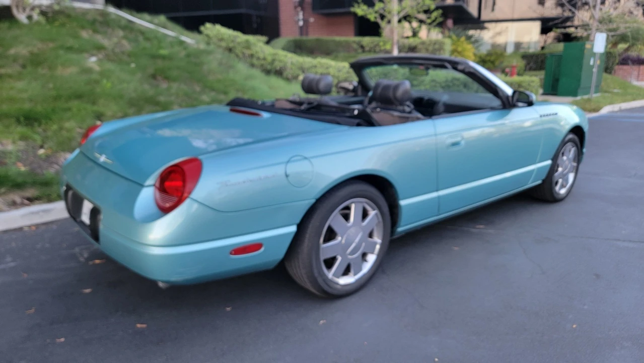 2002 Ford Thunderbird 11th Gen - Image 7 of 21