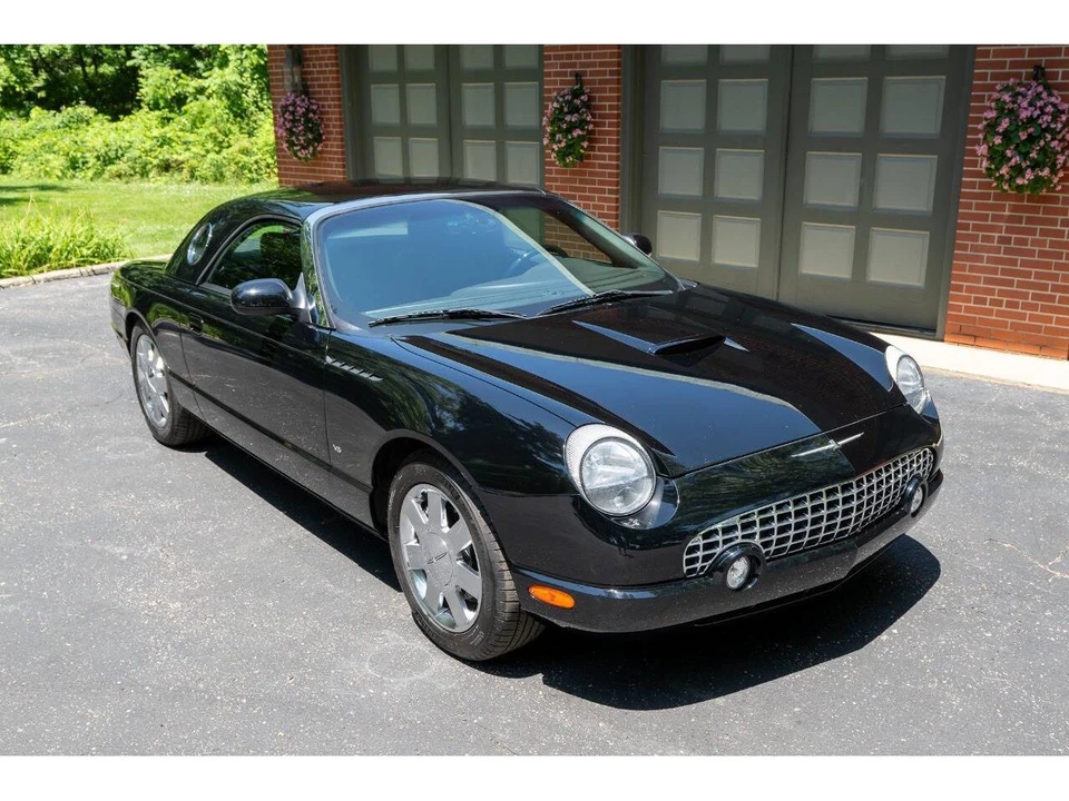 2002 Ford Thunderbird 11th Gen - Image 6 of 31