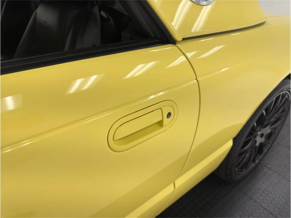 2002 Ford Thunderbird 11th Gen - Image 25 of 31