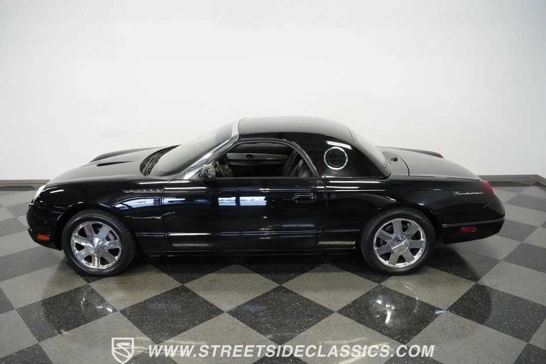 2002 Ford Thunderbird 11th Gen - Image 11 of 21