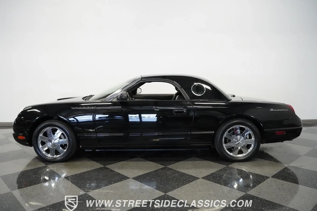 2002 Ford Thunderbird 11th Gen - Image 3 of 21