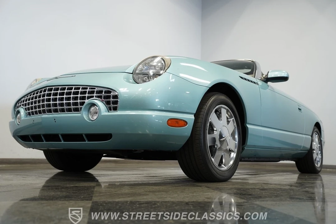 2002 Ford Thunderbird 11th Gen - Image 20 of 21