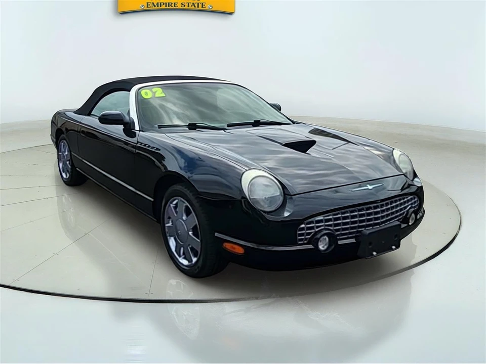 2002 Ford Thunderbird 11th Gen - Image 2 of 30