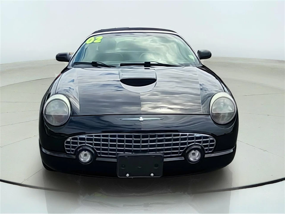 2002 Ford Thunderbird 11th Gen - Image 3 of 30