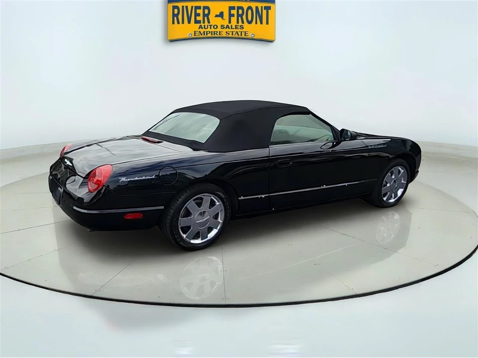 2002 Ford Thunderbird 11th Gen - Image 8 of 30
