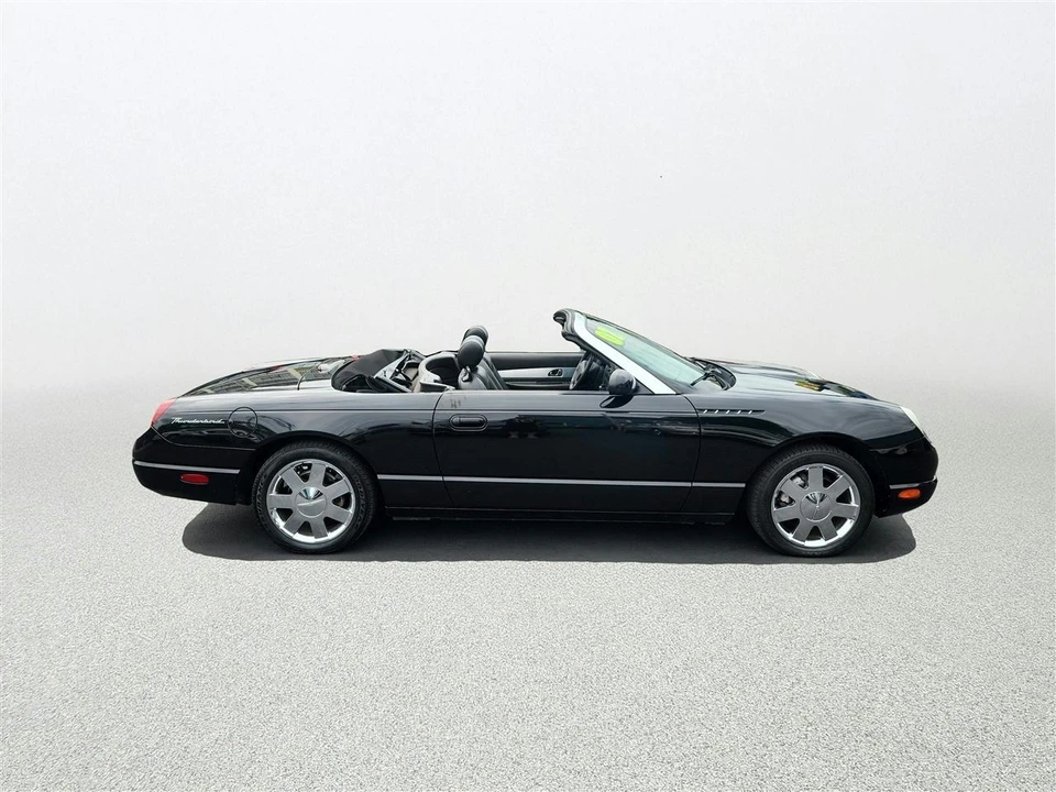 2002 Ford Thunderbird 11th Gen - Image 29 of 30