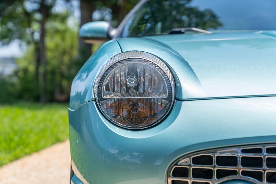 2002 Ford Thunderbird 11th Gen - Image 24 of 31
