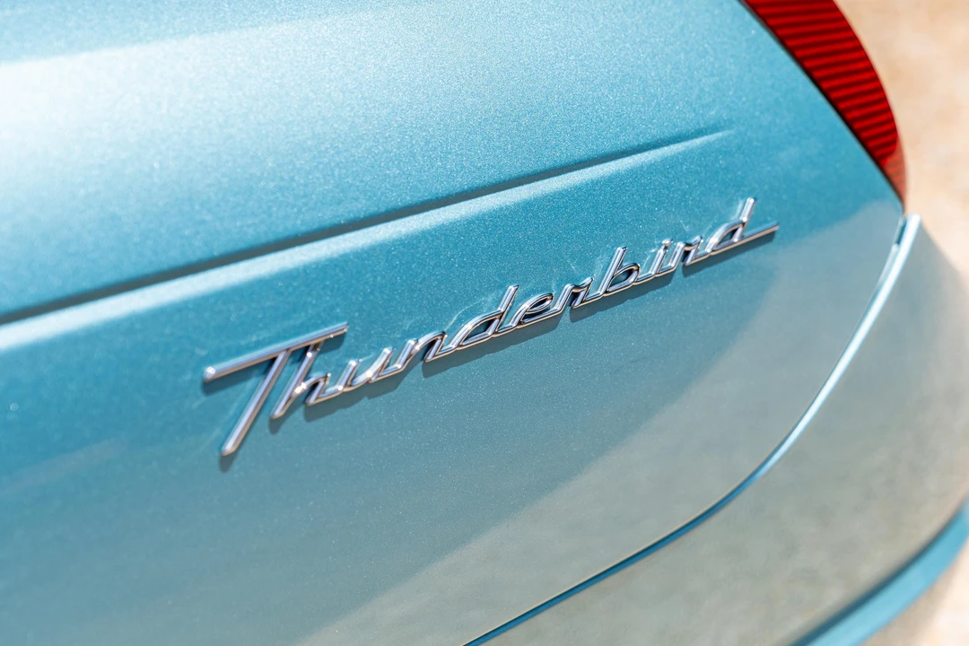 2002 Ford Thunderbird 11th Gen - Image 30 of 31