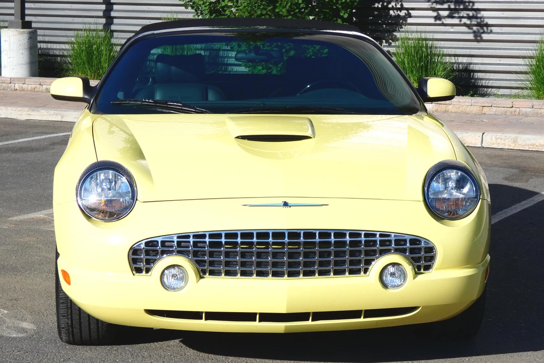 2002 Ford Thunderbird 11th Gen - Image 2 of 5