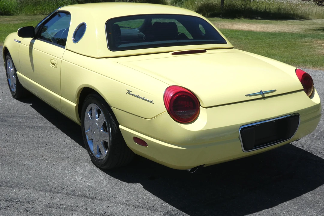 2002 Ford Thunderbird 11th Gen - Image 4 of 5