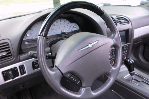 2002 Ford Thunderbird 10th Gen - Image 5 of 8