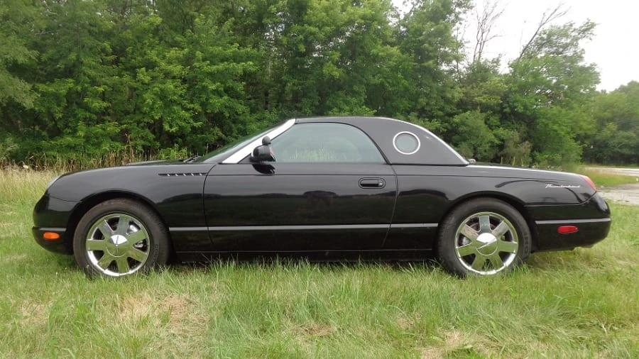 2002 Ford Thunderbird 11th Gen - Image 2 of 5