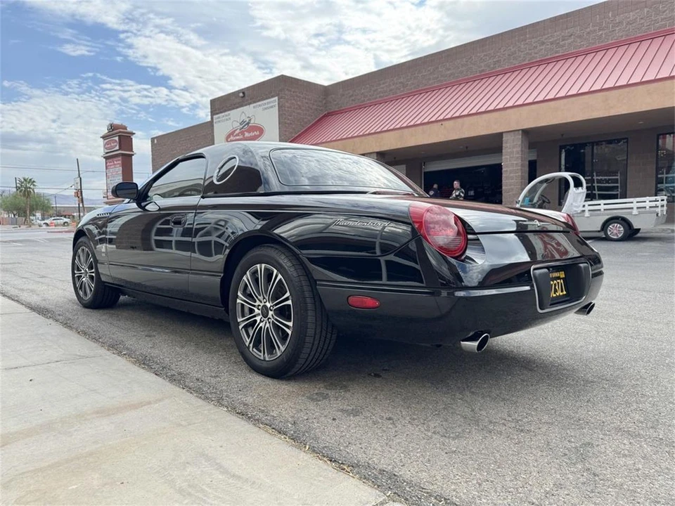 2002 Ford Thunderbird 11th Gen - Image 5 of 21