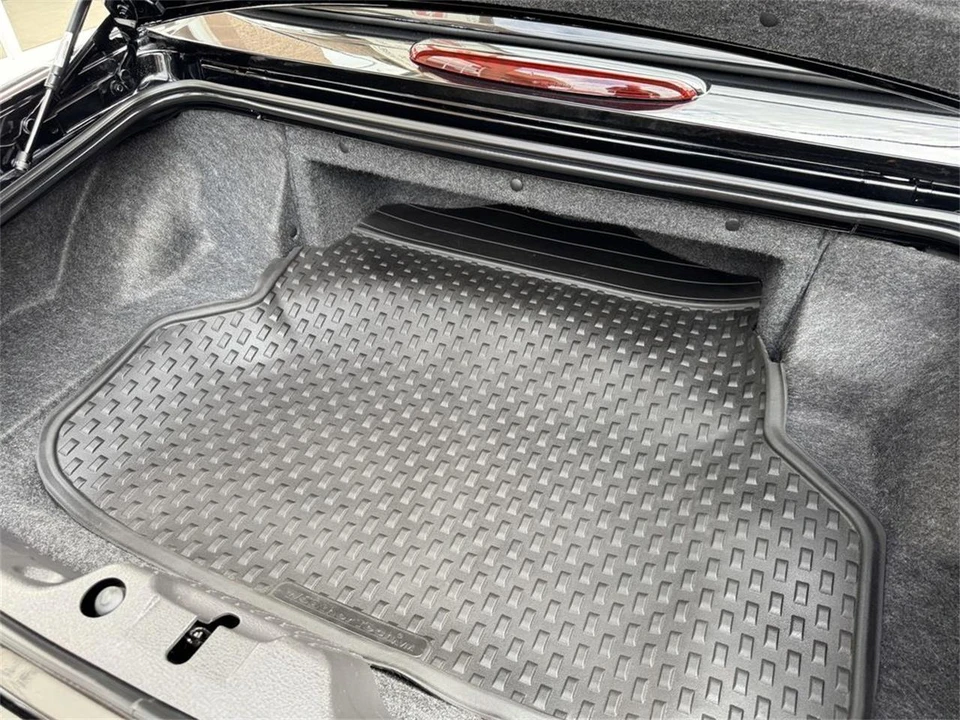 2002 Ford Thunderbird 11th Gen - Image 16 of 21
