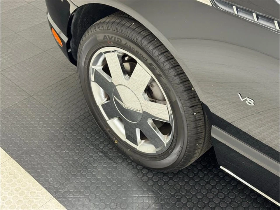 2002 Ford Thunderbird 11th Gen - Image 17 of 31