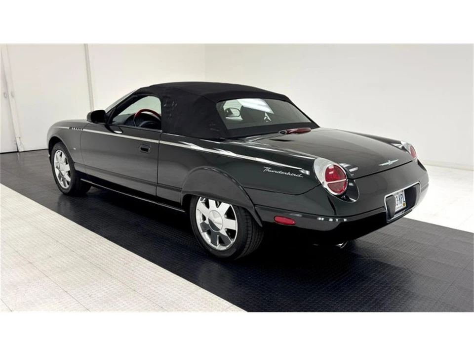 2002 Ford Thunderbird 11th Gen - Image 8 of 31