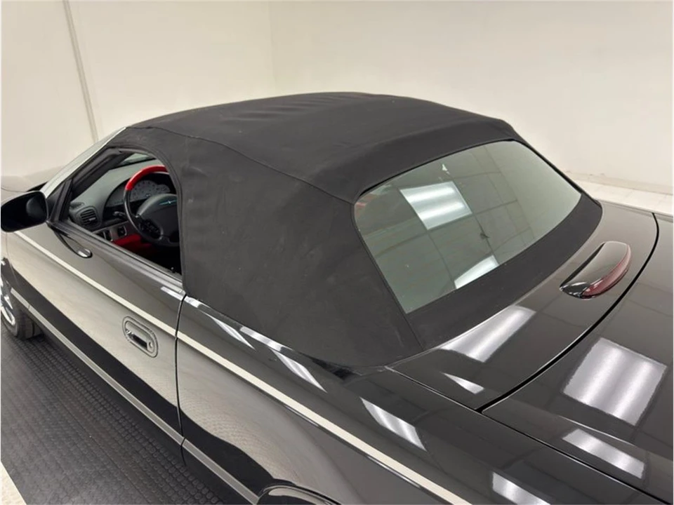 2002 Ford Thunderbird 11th Gen - Image 24 of 31