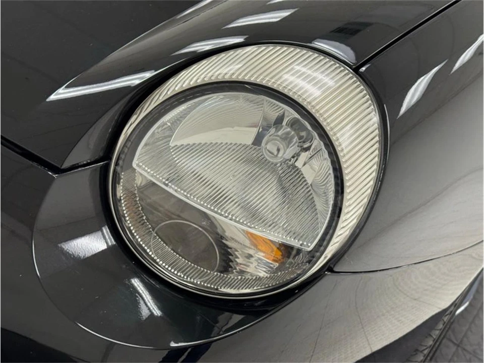 2002 Ford Thunderbird 11th Gen - Image 16 of 31