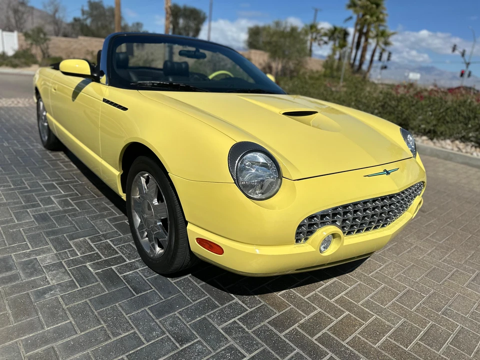 2002 Ford Thunderbird 11th Gen - Image 16 of 31