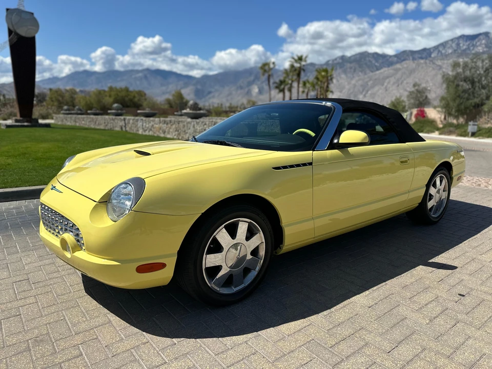 2002 Ford Thunderbird 11th Gen - Image 20 of 31