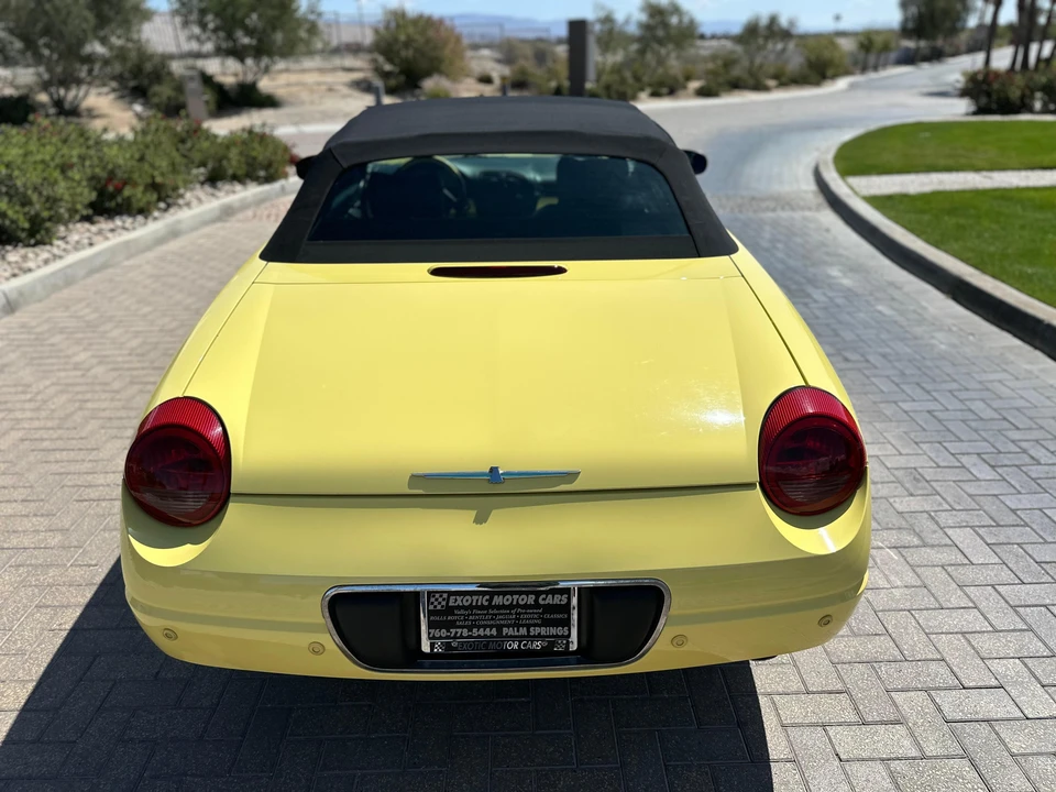2002 Ford Thunderbird 11th Gen - Image 23 of 31