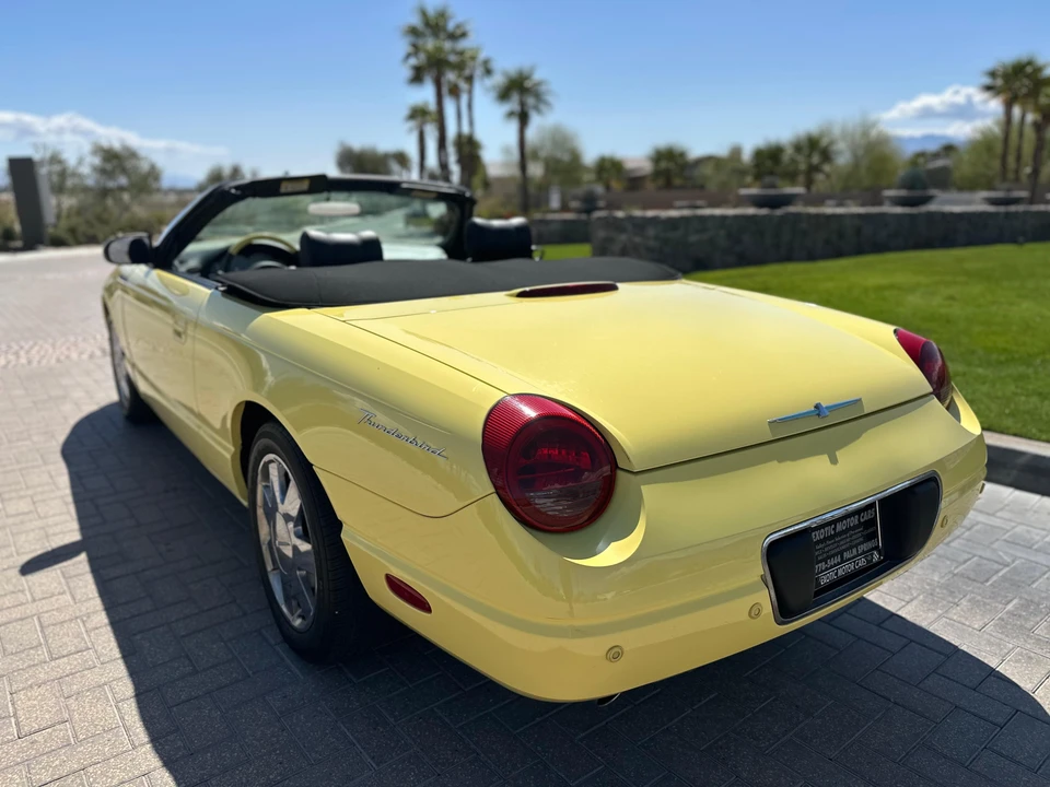 2002 Ford Thunderbird 11th Gen - Image 12 of 31
