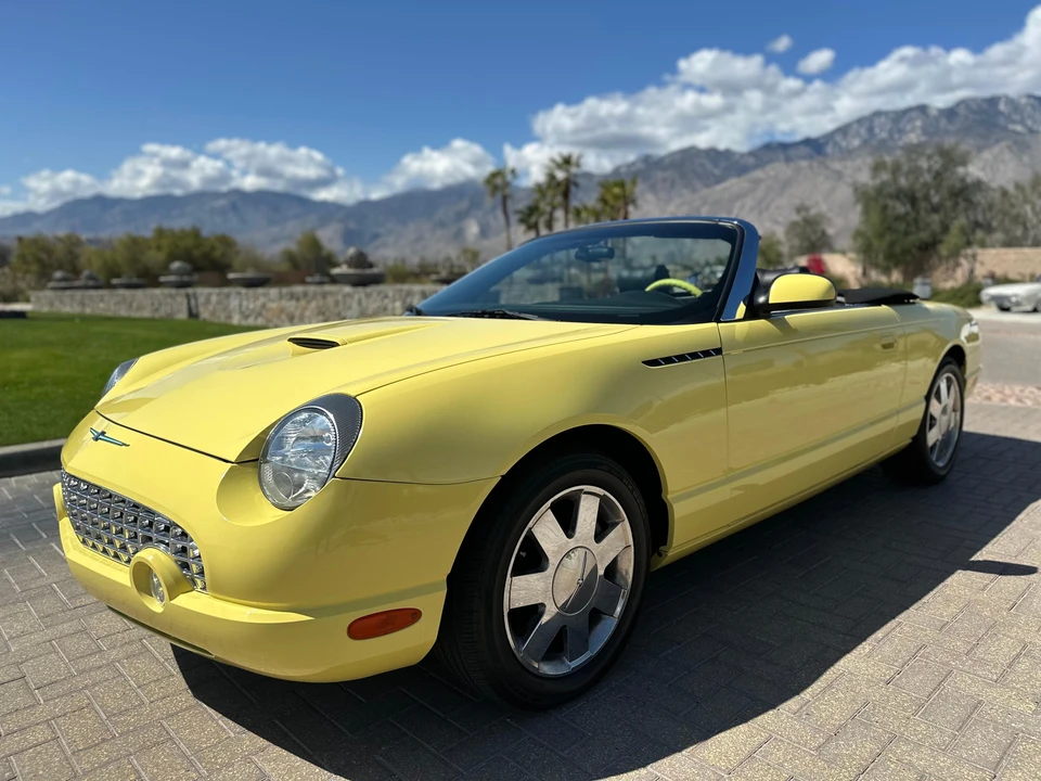 2002 Ford Thunderbird 11th Gen - Image 9 of 31