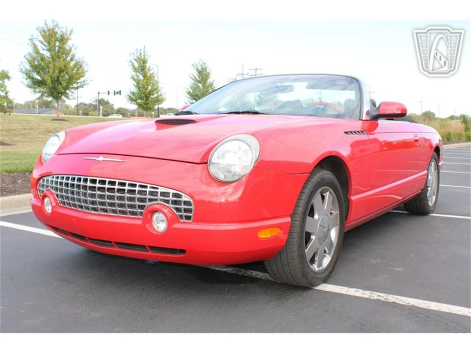 2002 Ford Thunderbird 11th Gen - Image 17 of 31