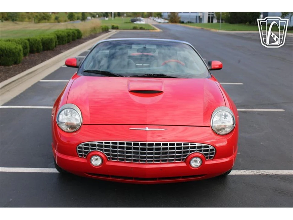 2002 Ford Thunderbird 11th Gen - Image 8 of 31