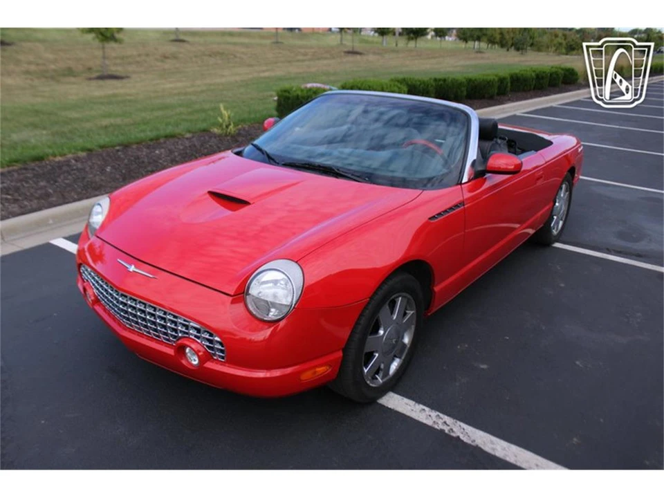 2002 Ford Thunderbird 11th Gen - Image 10 of 31
