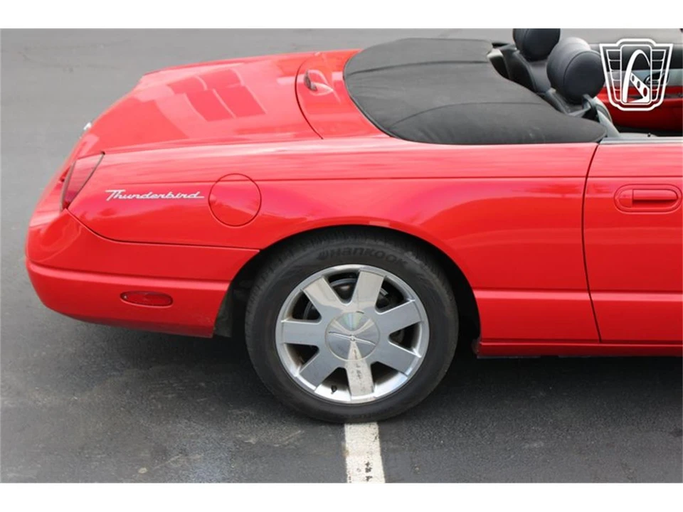 2002 Ford Thunderbird 11th Gen - Image 30 of 31