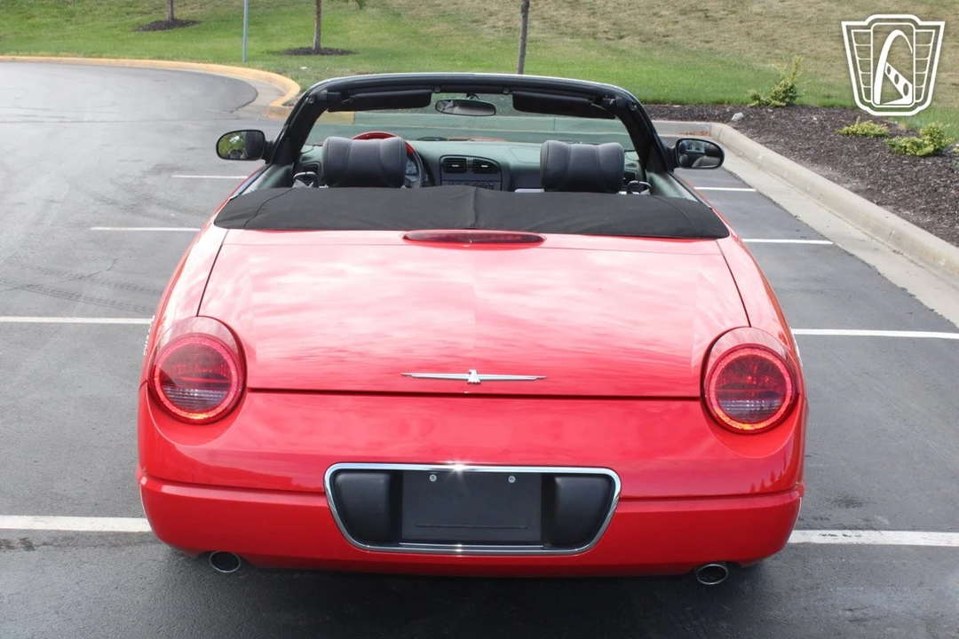 2002 Ford Thunderbird 10th Gen - Image 5 of 12
