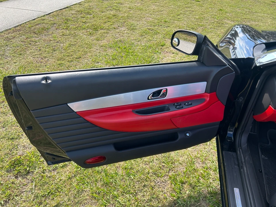 2002 Ford Thunderbird 11th Gen - Image 10 of 18