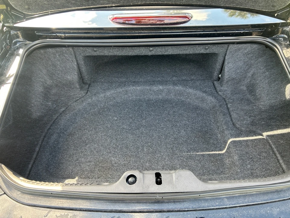2002 Ford Thunderbird 11th Gen - Image 13 of 18