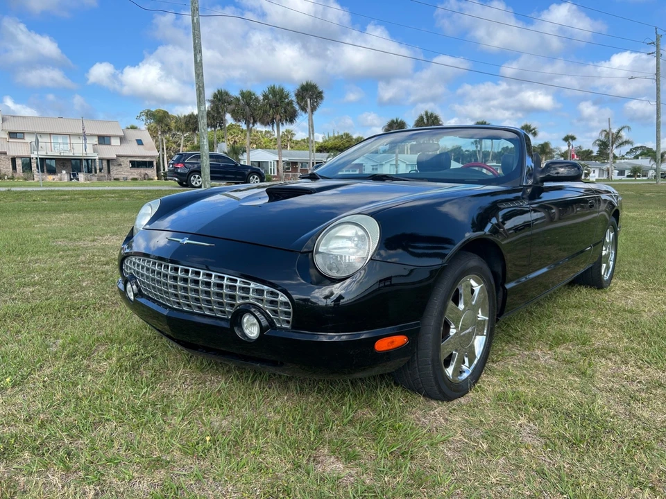 2002 Ford Thunderbird 11th Gen - Image 2 of 18