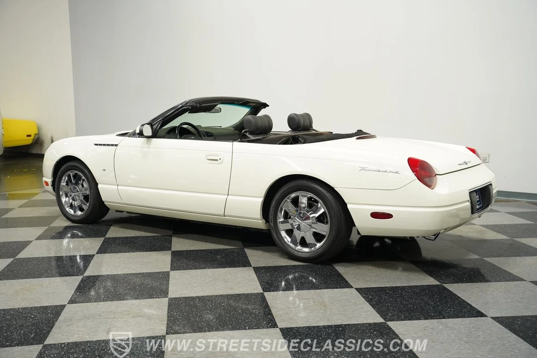 2002 Ford Thunderbird 11th Gen - Image 8 of 21