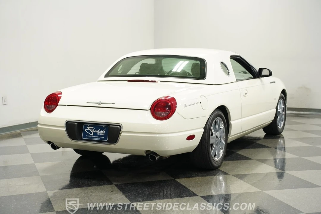 2002 Ford Thunderbird 11th Gen - Image 11 of 12
