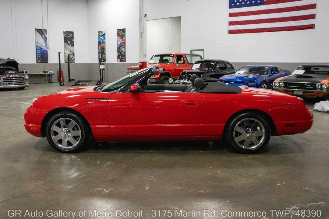 2002 Ford Thunderbird 11th Gen - Image 5 of 21