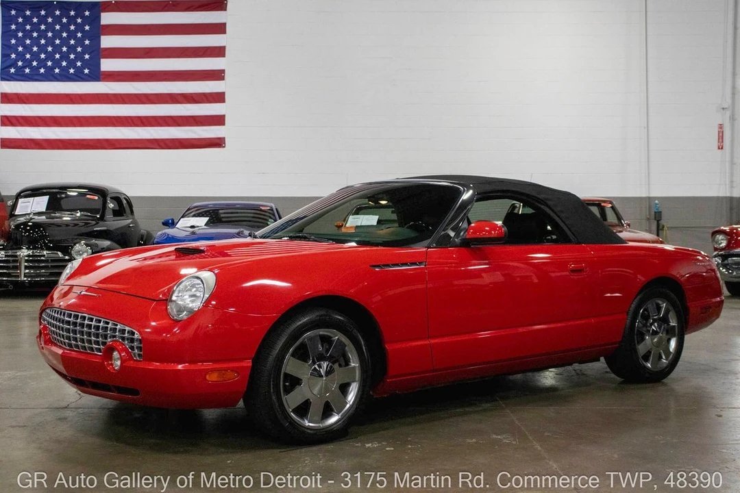 2002 Ford Thunderbird 11th Gen - Image 2 of 12