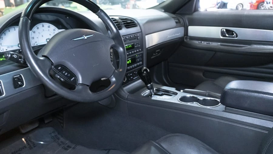 2002 Ford Thunderbird 11th Gen - Image 2 of 11