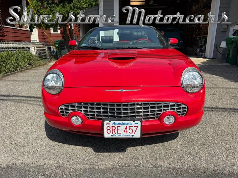 2002 Ford Thunderbird 11th Gen - Image 2 of 31