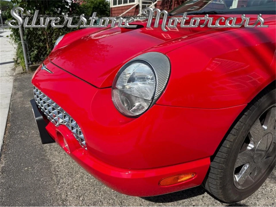 2002 Ford Thunderbird 11th Gen - Image 12 of 31