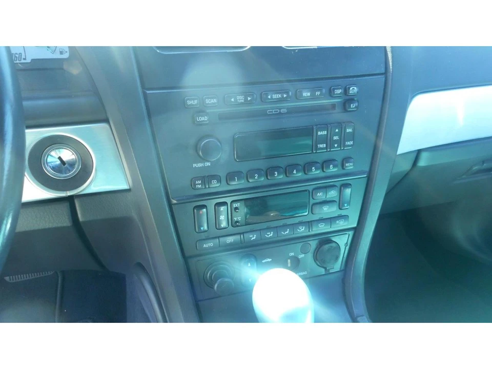 2002 Ford Thunderbird 11th Gen - Image 10 of 17