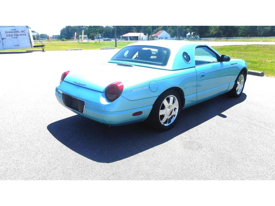 2002 Ford Thunderbird 11th Gen - Image 5 of 17