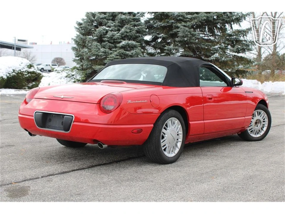 2002 Ford Thunderbird 11th Gen - Image 11 of 31
